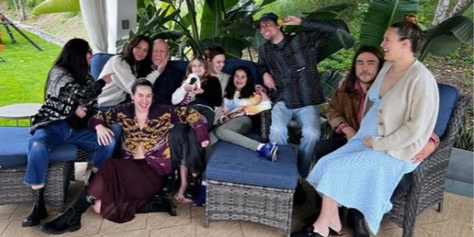 Ganz viel Liebe - Bruce Willis feiert Thanksgiving mit Patchwork-Clan