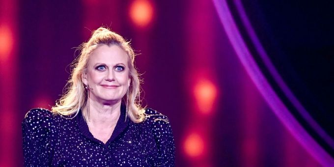 In der Liste der Moderatorinnen und Moderatoren des deutschen Vorentscheids ist Barbara Schöneberger mit acht Einsätzen die Rekordhalterin. In der Liste der Moderatorinnen und Moderatoren des deutschen Vorentscheids ist Barbara Schöneberger mit acht Einsätzen die Rekordhalterin.