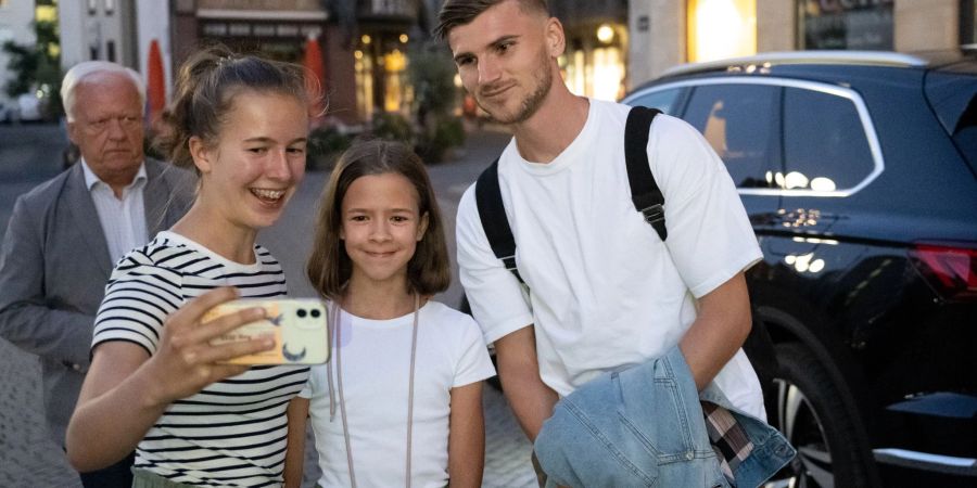 Die Begeisterung um Tino Werner ist gross in Leipzig.