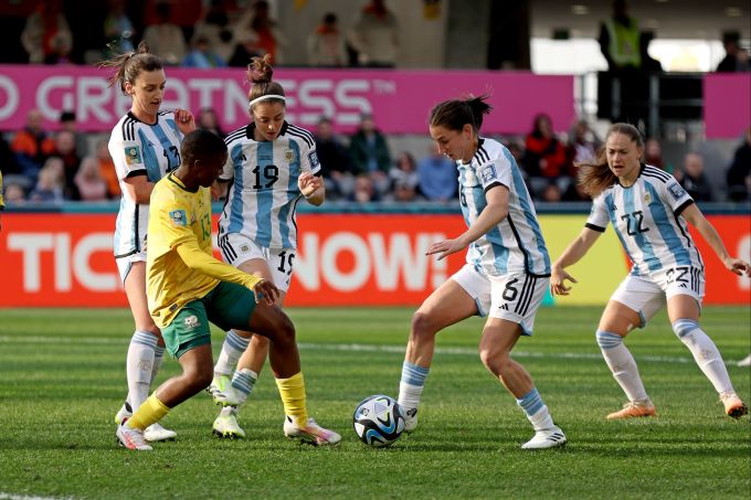 Südafrika verspielt gegen Argentinien an der Frauen-WM ein 2:0. Frauen-WM
