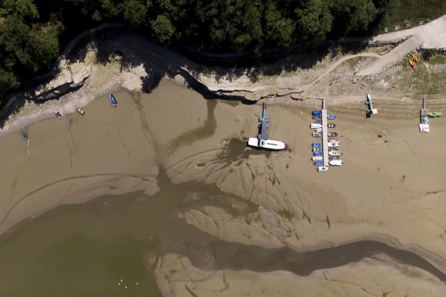 Die Schifffahrt auf dem Grenzsee musste komplett eingestellt werden.