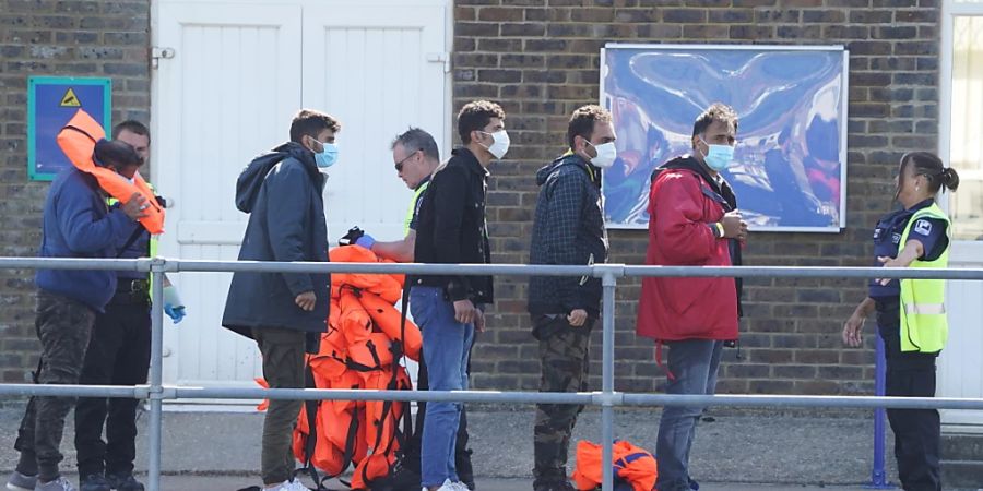 In diesem Jahr zeichnet sich in Grossbritannien ein neuer Rekord bei der Zahl der Bootsmigranten ab. Foto: Gareth Fuller/PA Wire/dpa