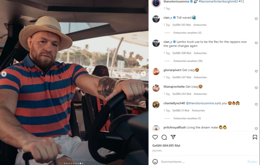 Conor McGregor am Steuer seiner neuen Yacht.