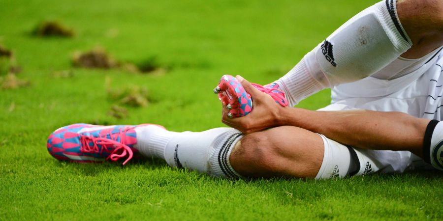 Schmerzmittel werden im Spitzensport oft zu achtlos verabreicht, meint ein Experte.