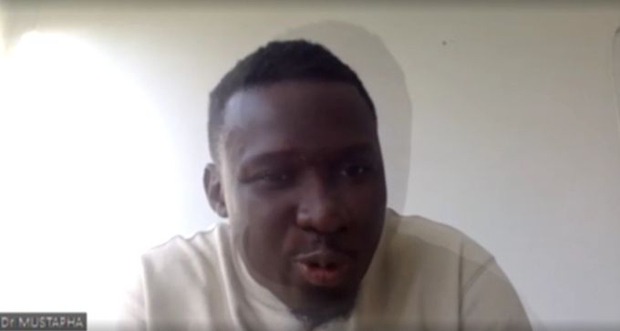 Nach seiner Flucht aus dem Ukraine-Krieg ist Mustapha Abdul Mumin nun in einer Notunterkunft in einem Ex-Jugendknast untergebracht. Ukraine Krieg