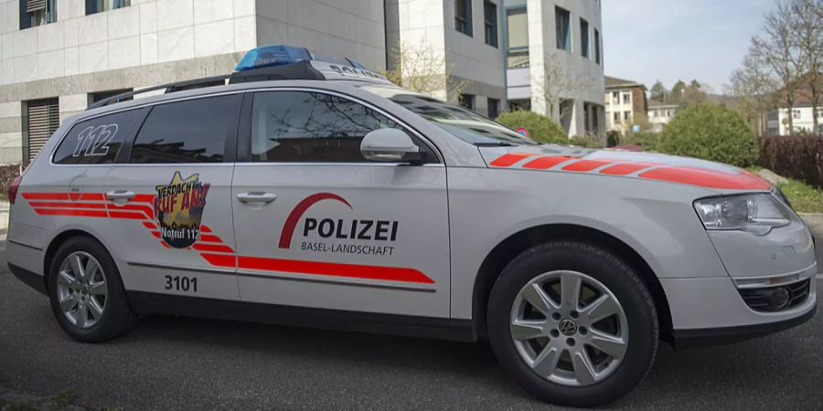 Ein Mann wurde durch unbekannten Täter tätlich angegriffen.