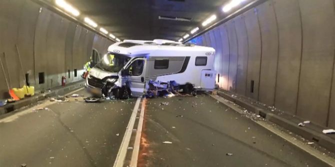 Kollision im Gotthard-Strassentunnel