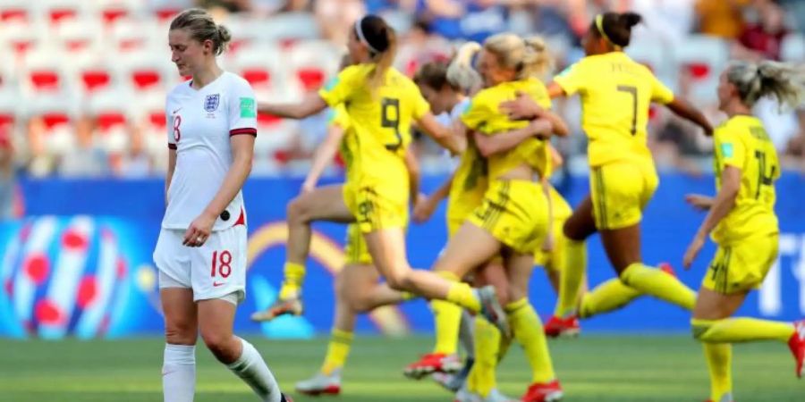 Schwedens Fussballerinnen feiern den Sieg im Spiel um Platz drei gegen England. Foto: