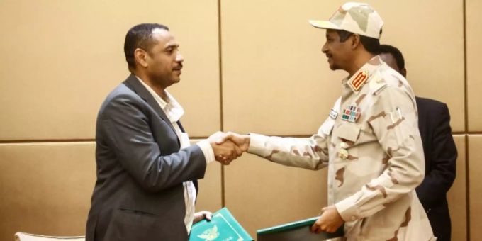 Im Sudan - Militär und Protestbewegung besiegeln Übergangsregierung