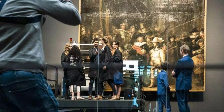 Hinter Glas: Rembrandts «Nachtwache». Foto: Freek Van Den Bergh/ANP