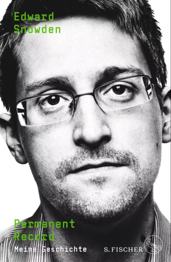Das Cover der Autobiografie von Edward Snowden. autobiografie edward snowden