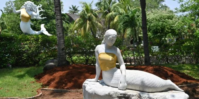 Jakarta - Indonesischer Freizeitpark duldet keine nackten Brüste - auch nicht aus Stein
