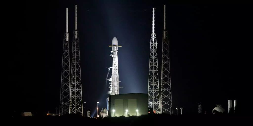 SpaceX verschiebt Start von 60 Starlink-Satelliten