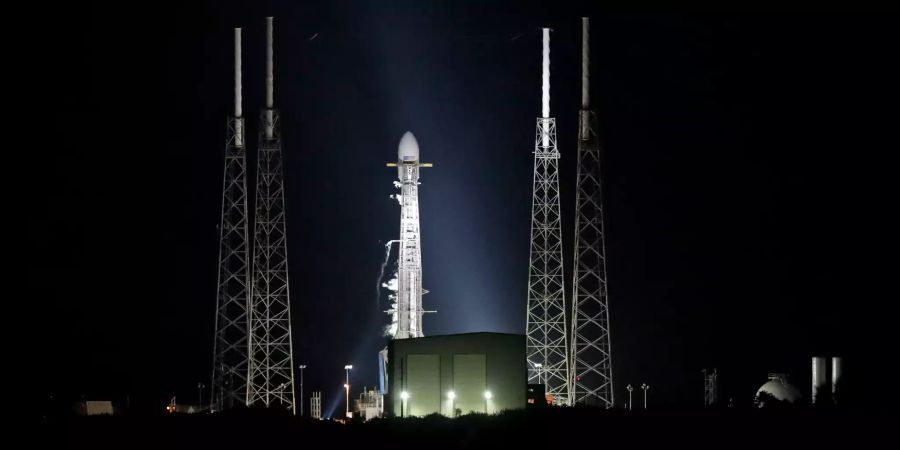 SpaceX Falcon Starlink-Satelliten