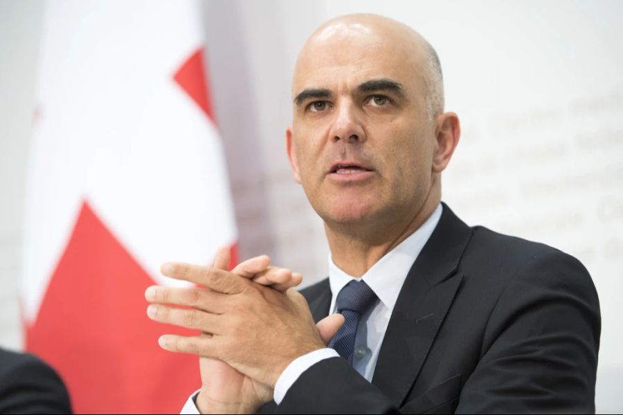 Bundesrat Alain Berset an der Medienkonferenz zur Anpassung der Tarifstruktu (Tarmed), August 2017.