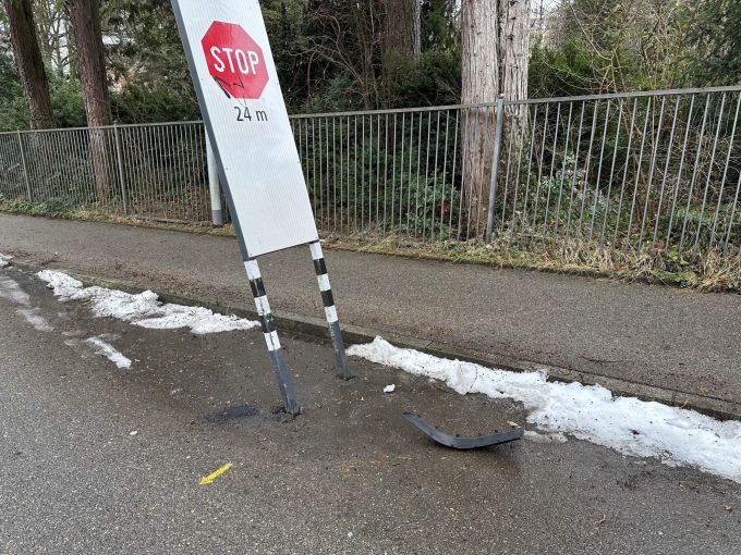 Verkehrstafel Rittmeyerstrasse.