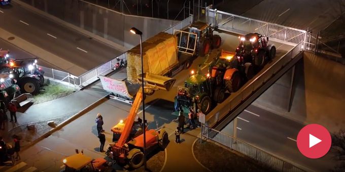 Hinwil ZH - Bauern protestieren mit Traktoren für höhere Preise