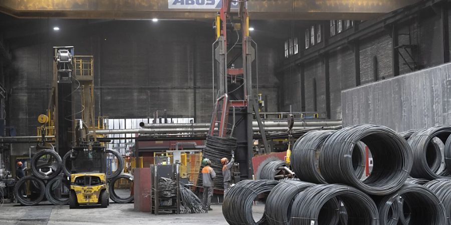 Produktionsstätte im Kanton Solothurn: In der Industrie und im Bau sank die Gesamtproduktion in der Schweiz von Oktober bis Dezember 2023. (Symbolbild)