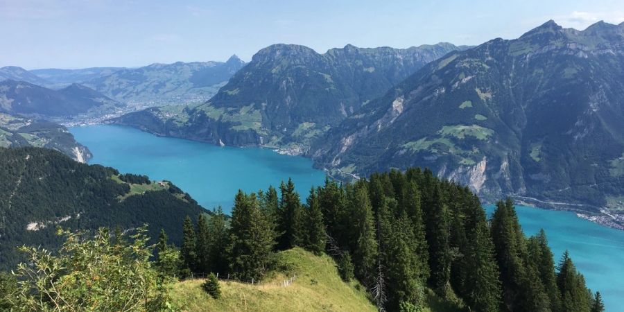 Berglandschaft mit See