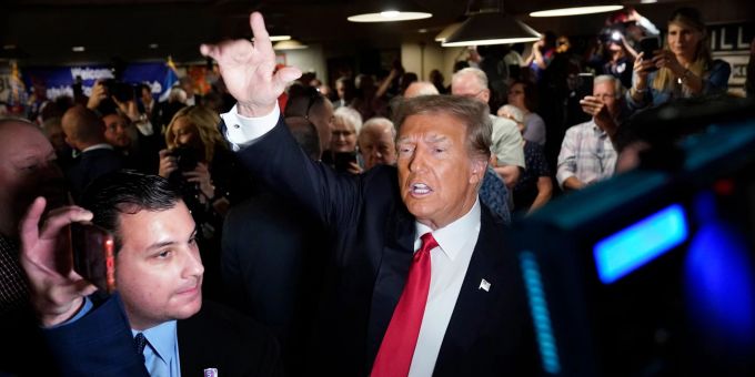 Weitere Anklage? - Trump wegen Geheimunterlagen im Visier der Ermittler