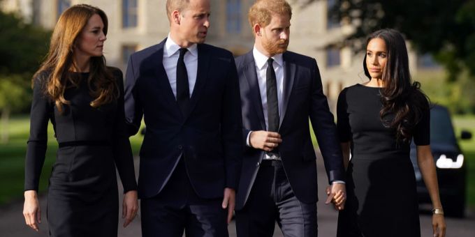 Nach Queen-Tod - Meghan fand Auftritt mit William und Kate «schwierig»