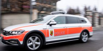 Bedrohungslage - Grosser Polizeieinsatz in Schule in Rüegsau BE