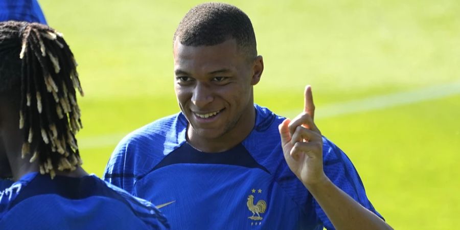 Kylian Mbappé Alex Frei