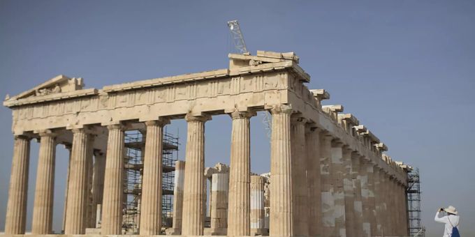 In Athen sollen mehr als acht Milliarden Euro in den Ausbau des Flughafens investiert werden. (Archivbild) athen