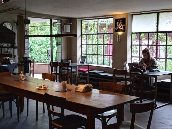 Neuerdings kann das Bistro auch als Co-Working-Space genutzt werden. Alte Schmitte