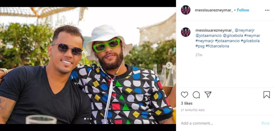 Neymar liess sich in einem speziellen Outfit ablichten.