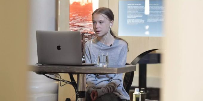 Greta Thunberg: In einer Krise müssen sich alle etwas zurücknehmen. Greta Thunberg