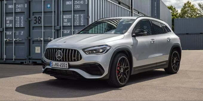 360°-Test - Mercedes-AMG GLA 45 S
