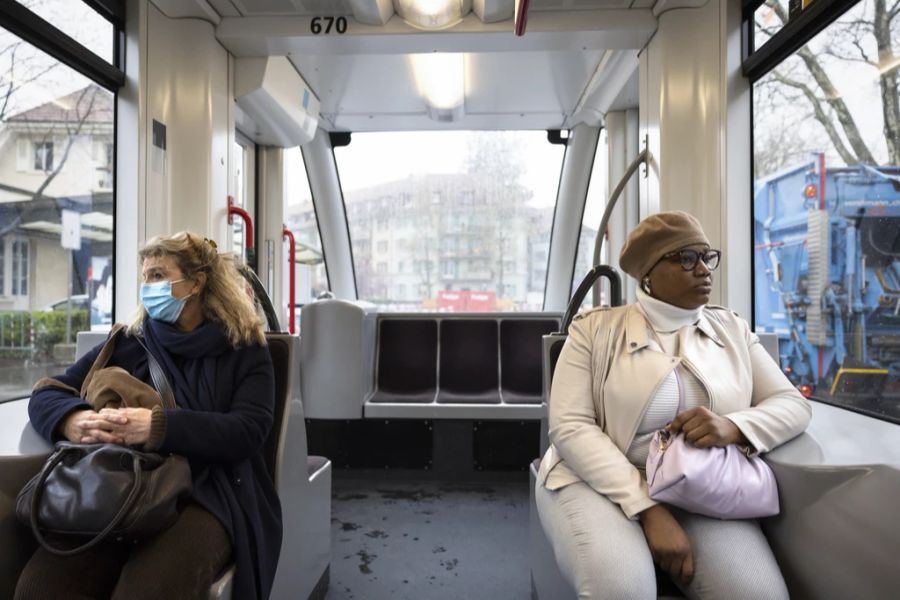 Maskenpflicht öffentlicher Verkehr