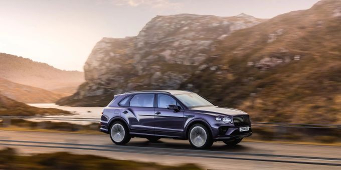 Long Vehicle: Auf manchen Märkten bietet Bentley den Bentayga auch in XXL an. Long Vehicle: Auf manchen Märkten bietet Bentley den Bentayga auch in XXL an.