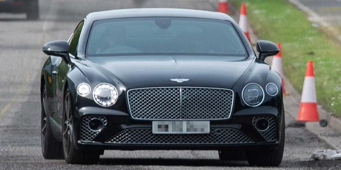 Luxus-Karosse - Klopp fährt im 200'000-Franken-Bentley zum Training