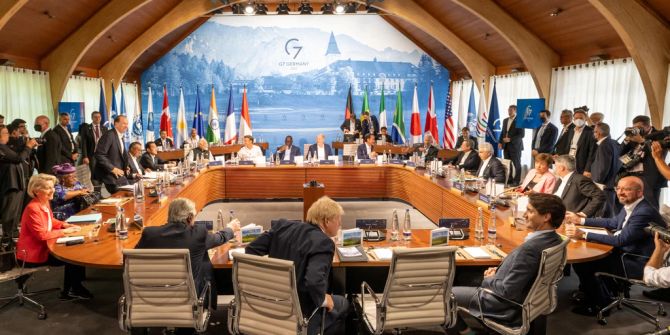 G7