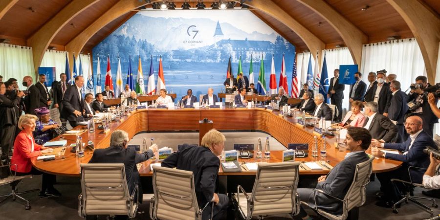 G7