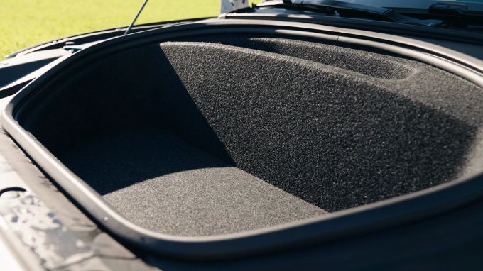 Der Polestar 2 hat einen Frunk, das haben längst nicht alle Elektroautos. Frunk Polestar 2