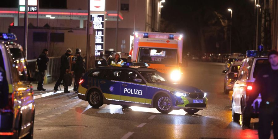 Die Beamten konnten den Mann überwältigen.