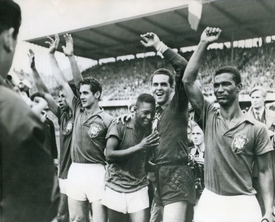 Pelé wurde dreimal Weltmeister, zuerst 1958 in Schweden.