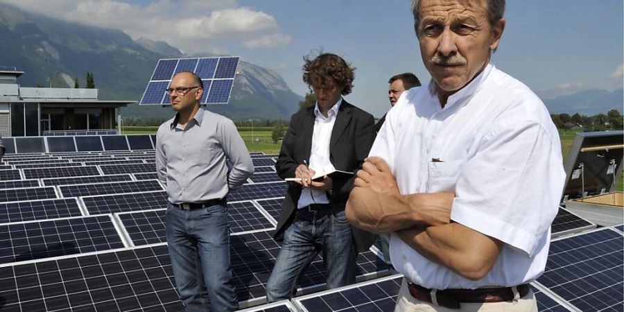 Solaragentur-Schweiz-Geschäftsführer Gallus Cadonau hält die angekündigte Solaroffensive in den Alpen für unnötig. Er plädiert für grössere Energieeffizienz bei Immobilien: «Weite Teile des Gebäudeparks sind heute Energieschleudern.» (Archivbild)