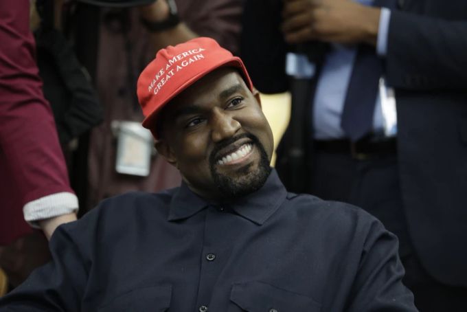 Kanye West ist ein Unterstützer von Donald Trump. Gerne würde er es aber selbst als Präsident versuchen. Mit Donald Trump als Vizepräsident? kanye west