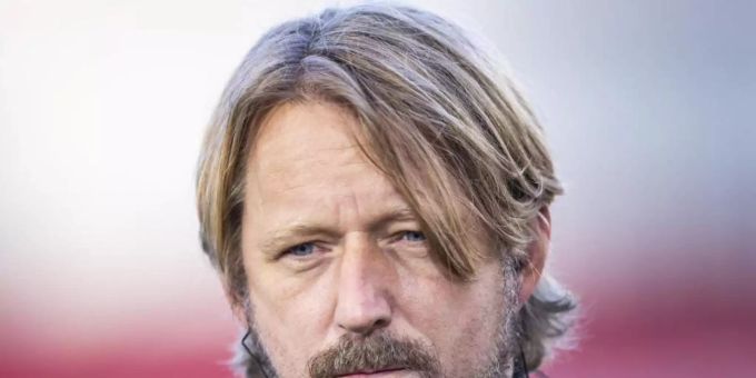 Stuttgarts Sportdirektor Sven Mislintat wurde positiv auf das Coronavirus getestet. Foto: Tom Weller/dpa Stuttgarts Sportdirektor Sven Mislintat wurde positiv auf das Coronavirus getestet. Foto: Tom Weller/dpa
