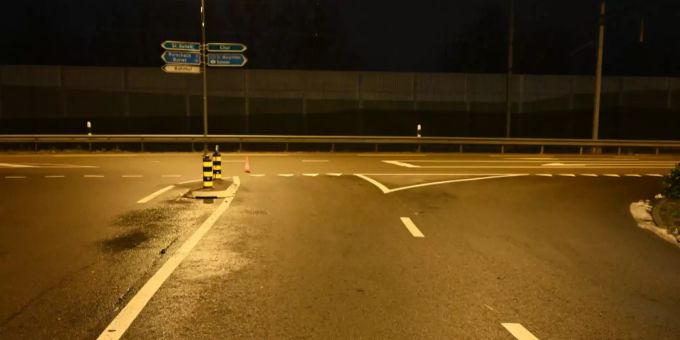 Es entstand Sachschaden von mehreren Tausend Franken. Unfall