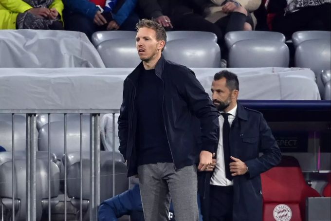 Trainer Julian Nagelsmann muss womöglich weiter auf Joshua Kimmich verzichten. FC Bayern München