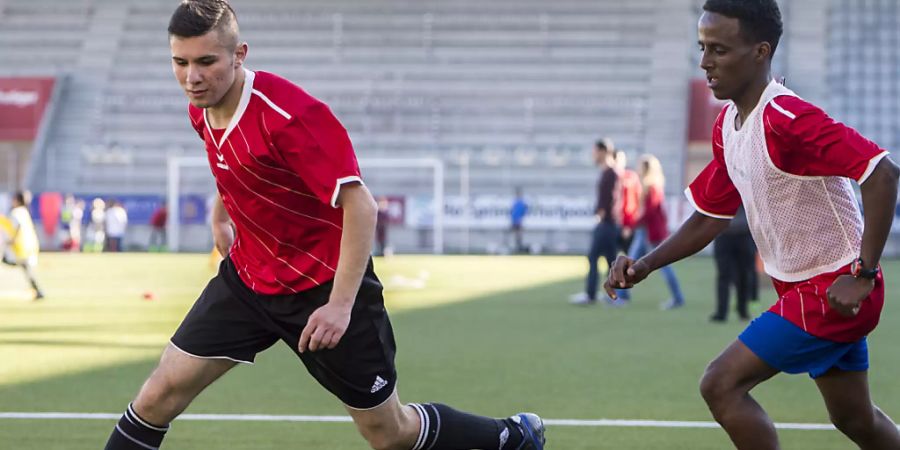 Integration durch Sport ist das Ziel eines Pilotprojekts des Talent-Campus Bodensee in Kreuzlingen. Aufgenommen werden bis zu 15 sportlich talentierte junge Flüchtlinge. (Symbolbild)