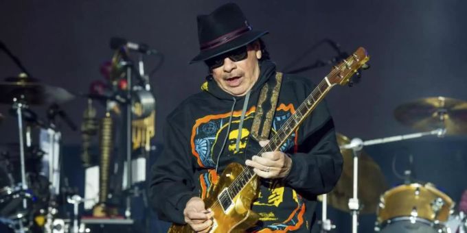Carlos Santana musiziert auf seinem neuen Album mit zahlreichen prominenten Gästen. Foto: Amy Harris/Invision/AP/dpa