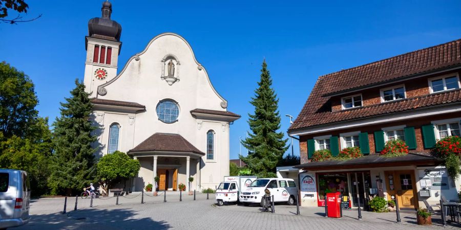 Im Dorfzentrum der Gemeinde Au (SG).