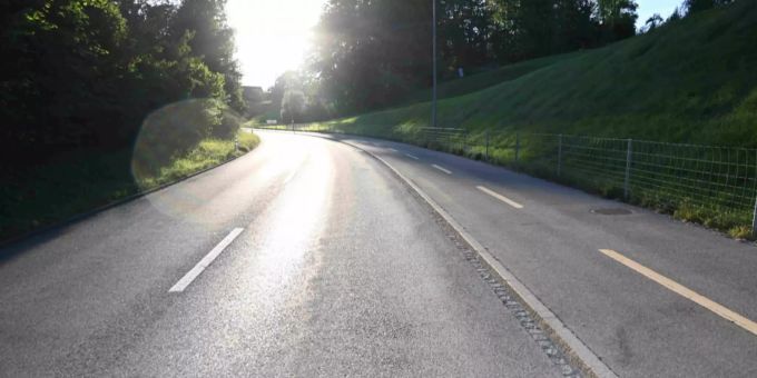 Es entstand Sachschaden von mehreren Hundert Franken. Unfall