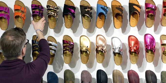 Trend-Sandalen - Birkenstock erwartet ein Fünftel mehr Umsatz